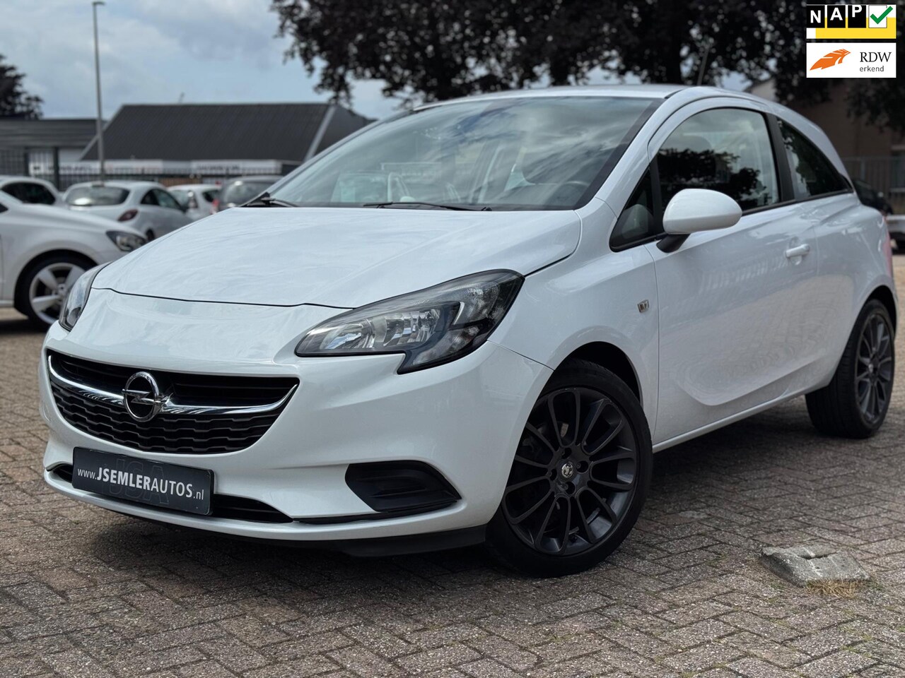 Opel Corsa - 1.2 DESIGN AIRCO 17INCH STUUR/STOELVERW. NW.KETTING - AutoWereld.nl