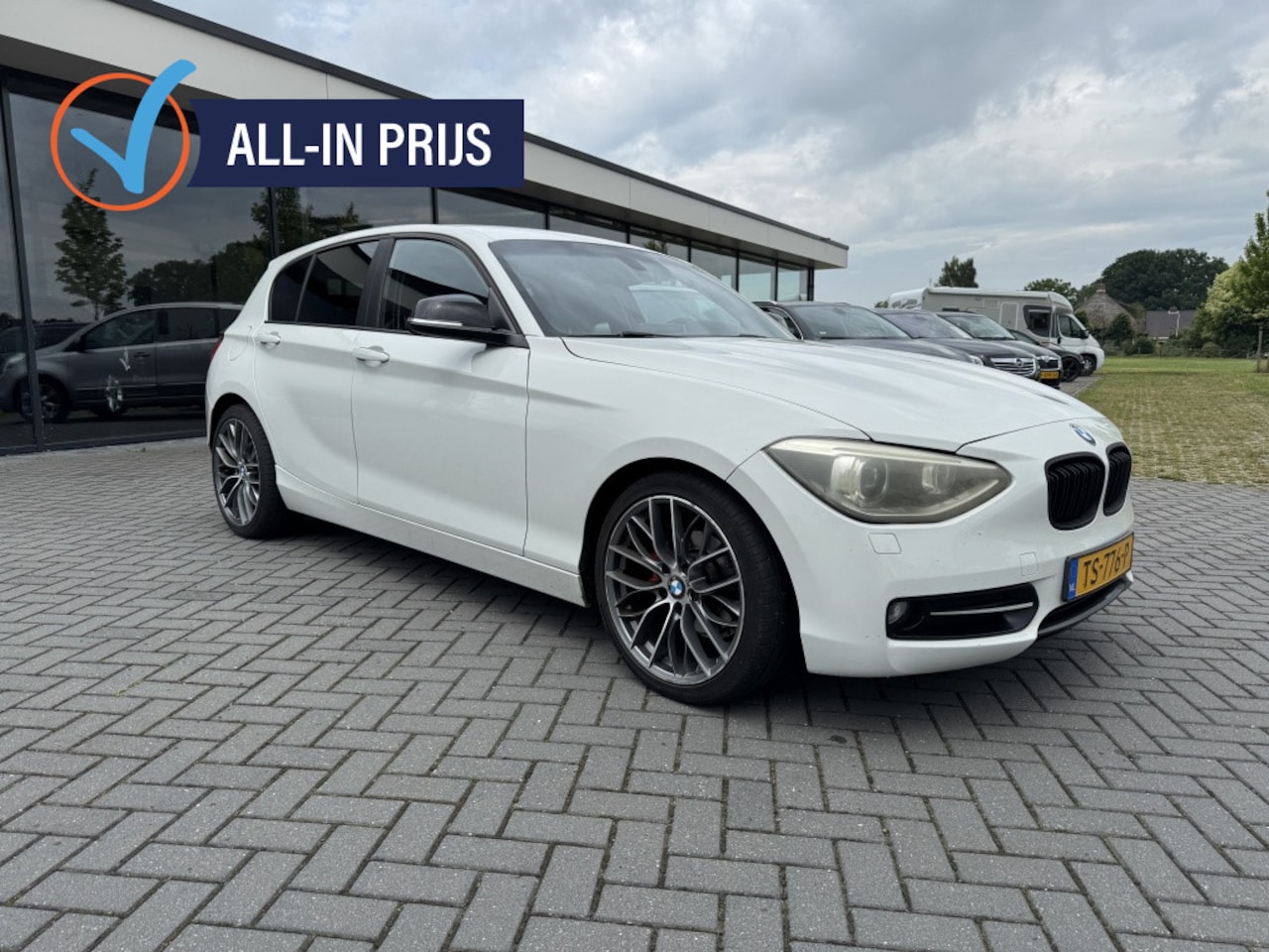 BMW 1-serie - 116i 116i - AutoWereld.nl