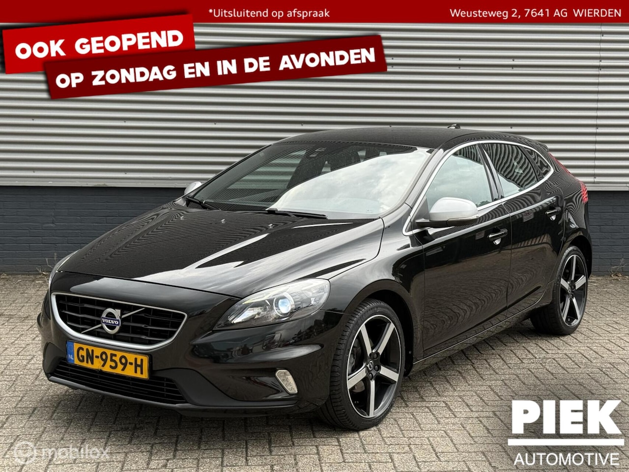 Volvo V40 - 2.0 D2 R-Design 2.0 D2 R-Design - AutoWereld.nl