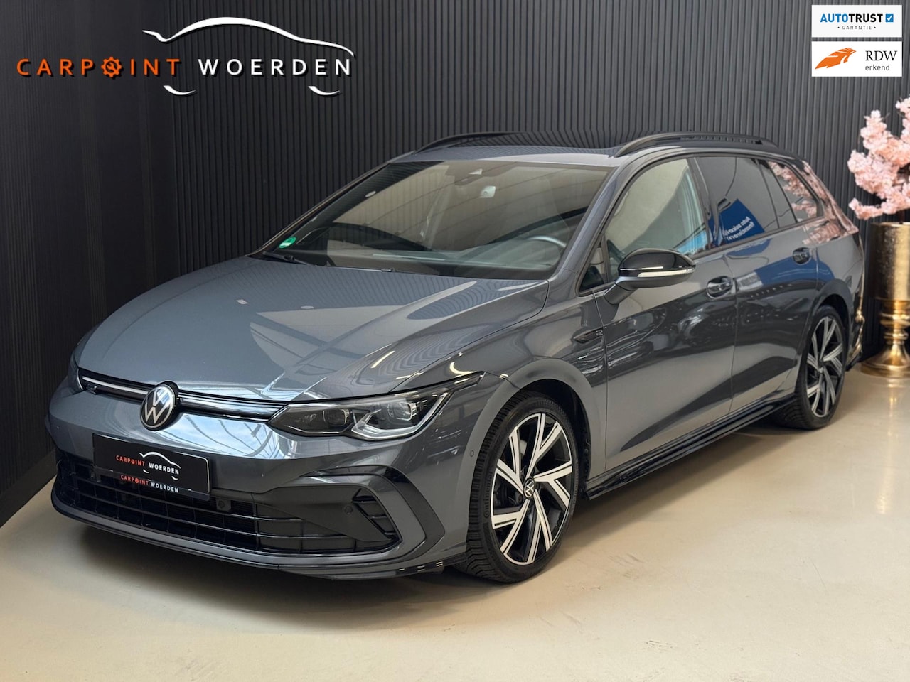 Volkswagen Golf Variant - 2.0 TSI R-LINE | PANO | HARMAN KARDON | CAMERA | VOL!! - AutoWereld.nl