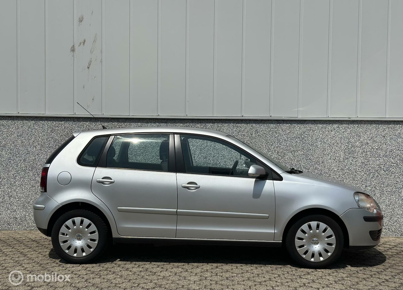 Volkswagen Polo - 1.4-16V Comfortline 1.4-16V Comfortline - AutoWereld.nl