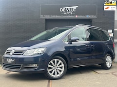 Volkswagen Sharan - 2.0 TSI Highline 7p. | Pano | Navi | Trekhaak | Camera | Climate Control |