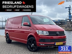 Volkswagen Transporter - 2.0 TDI 150pk L2H1 Highline Trekhaak/20"/Carplay/Navi/PDC/Stoelverwarming
