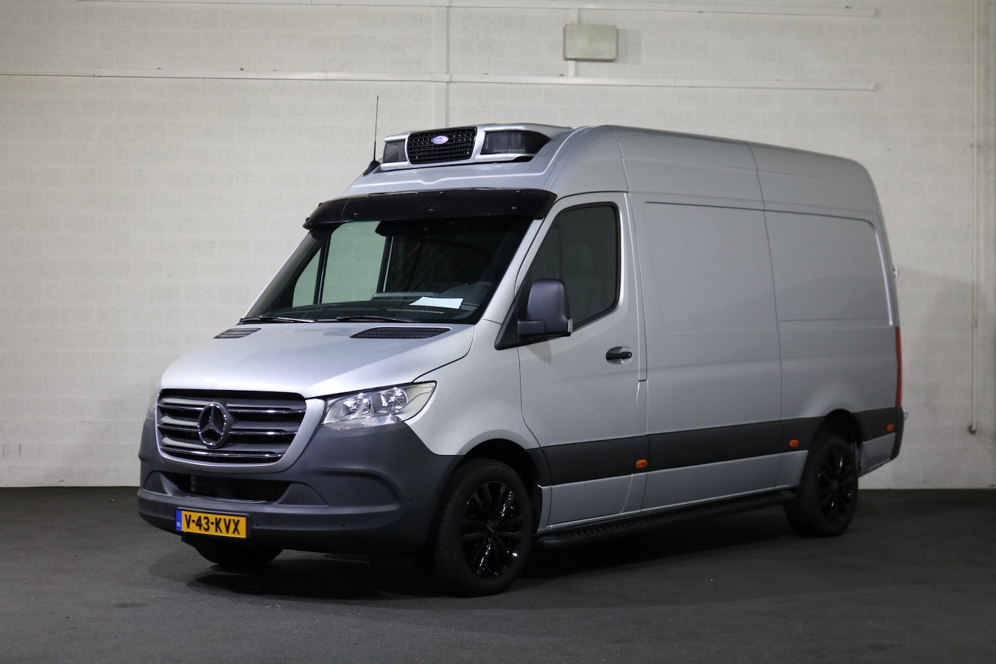 Mercedes-Benz Sprinter - 317 CDI L2 H2 Automaat Koelwagen Vrieswagen Carrier Pulsor - AutoWereld.nl