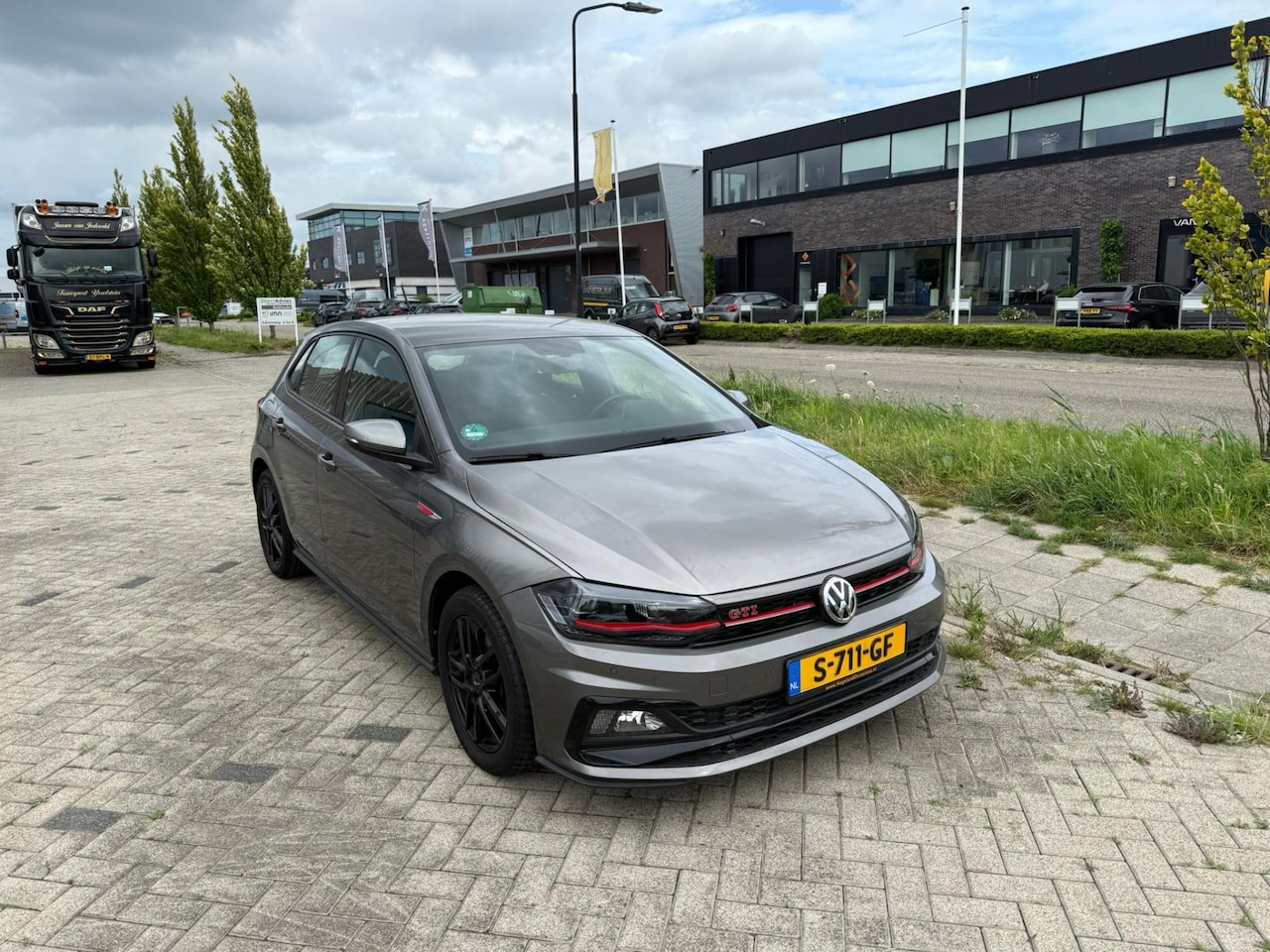 Volkswagen Polo - 2.0 TSI GTI VIRTUEEL! BEATS! LED! CARPLAY! INRUIL MOGELIJK! - AutoWereld.nl