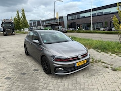 Volkswagen Polo - 2.0 TSI GTI VIRTUEEL BEATS LED CARPLAY INRUIL MOGELIJK