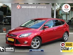 Ford Focus - 1.0 EcoBoost Titanium|5Drs|101Pk|Trekhaak|Nap