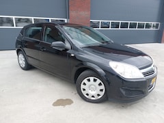 Opel Astra - 1.7 CDTi 5 Drs koude Airco Geen APK