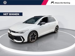 Volkswagen Golf - 1.5eTSI/150PK R-Line Blackstyle DSG · NIEUW MODEL · Panoramadak · Camera + Parkeersensoren