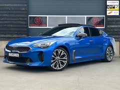 Kia Stinger - GT-Line 2WD - Pano - Leder - Adaptive - Trekhaak - Stoelverwarming - Harman Kardon