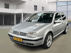 Volkswagen Golf - 1.4-16V Trendline/ZEER NETJES/VELGEN