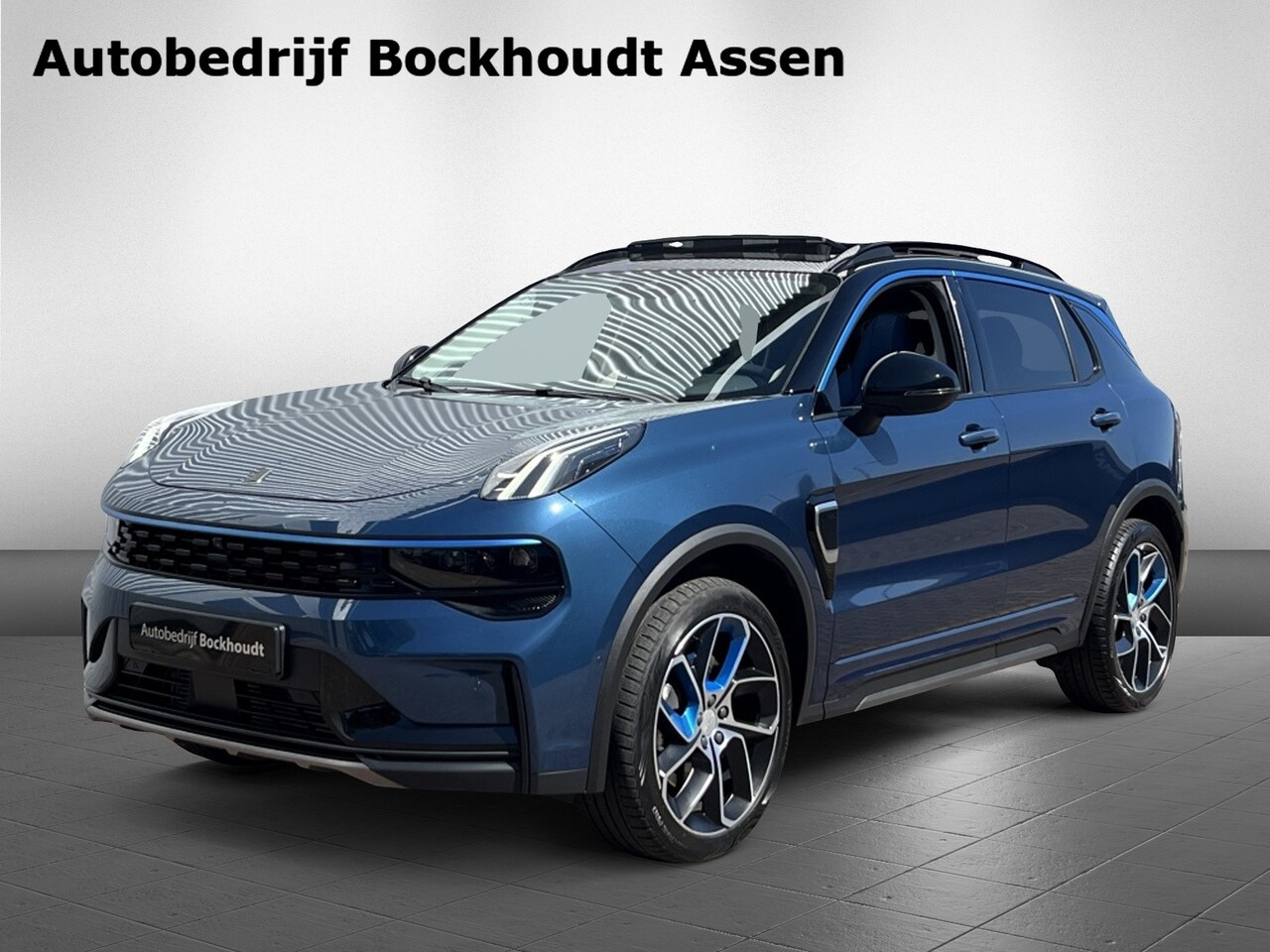 Lynk & Co 01 - 1.5 PHEV | Panorama Dak | 360 Camera | Infinity Audio - AutoWereld.nl