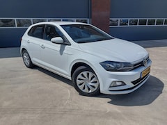 Volkswagen Polo - 1.0 TSI Comfortline Business AIRCO/ECC/NAV