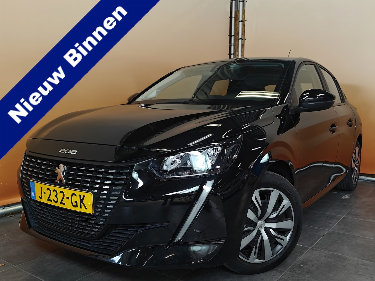 Peugeot 208 - 1.2 PureTech Active NAVI | LED AIRCO | CRUISE - AutoWereld.nl