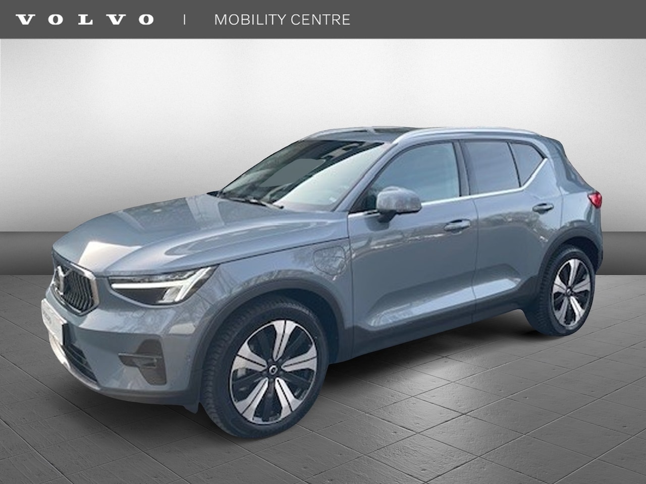 Volvo XC40 - T5 Plug-In Hybride | Inscription | Leder Interieur | 360º Camera - AutoWereld.nl