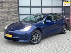 Tesla Model 3 - Standard Range RWD Plus 60 kWh | SOH % | Autopilot | Incl. BTW | 2019 | Blauw | 1e Eigenaa