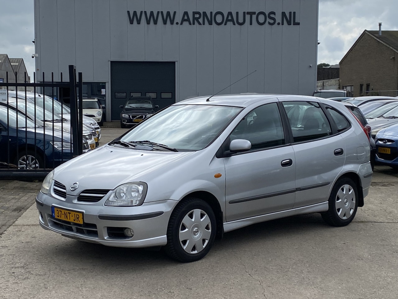 Nissan Almera Tino - 1.8 AUTOMAAT Acenta, AIRCO(CLIMA) IJSKOUD, APK TOT 23-06-26, ACHTERUITRIJCAMERA, 4X ELEK-R - AutoWereld.nl