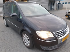 Volkswagen Touran - 1.4 TSI Highline