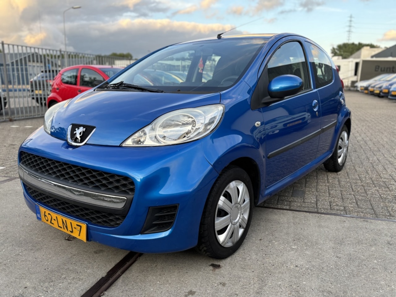 Peugeot 107 - 1.0-12V XS AUTOMAAT!AIRCO! - AutoWereld.nl