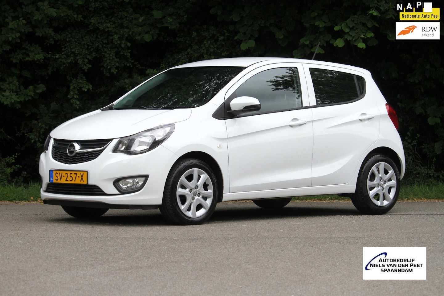 Opel Karl - 1.0 ecoFLEX Edition Plus / Airco / Slechts 65.000 km. / Cruise control / Bluetooth - AutoWereld.nl