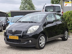 Toyota Yaris - 1.3 VVTi 5drs/Airco/Pdc