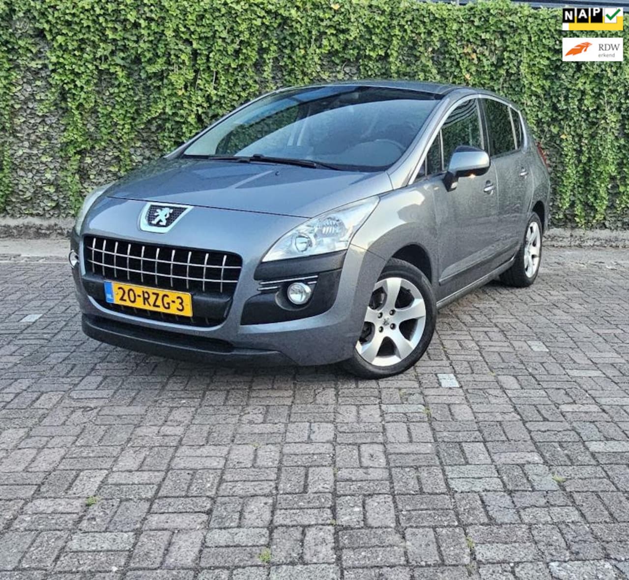 Peugeot 3008 - 1.6 VTi Blue Lease Airco Cruise Sport Velgen - AutoWereld.nl