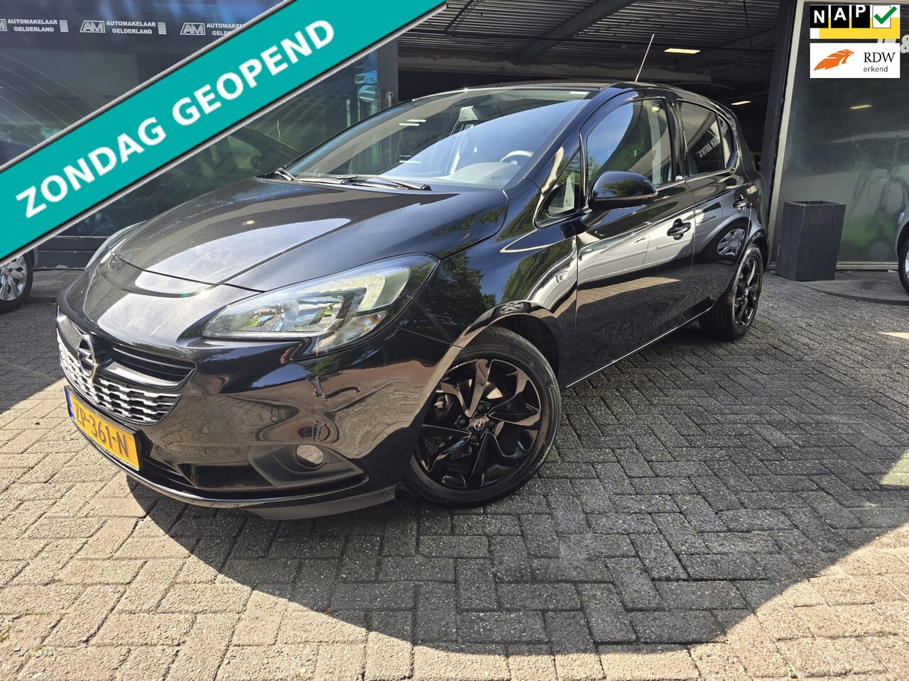 Opel Corsa - 1.4 Innovation | 12MND GARANTIE |NW APK | STUUR-STOELVERWARMIG | CAMERA | CARPLAY | - AutoWereld.nl
