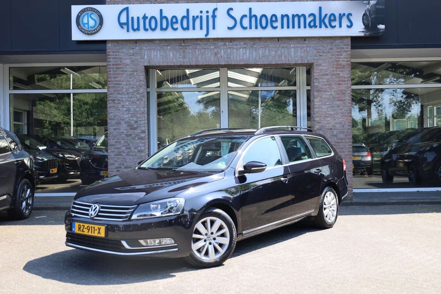 Volkswagen Passat Variant - 1.6 TDI Comfortline BlueMotion TREKHAAK STUURBEDIENING BT-VERBINDING CLIMA CRUISE NAVI 2XP - AutoWereld.nl