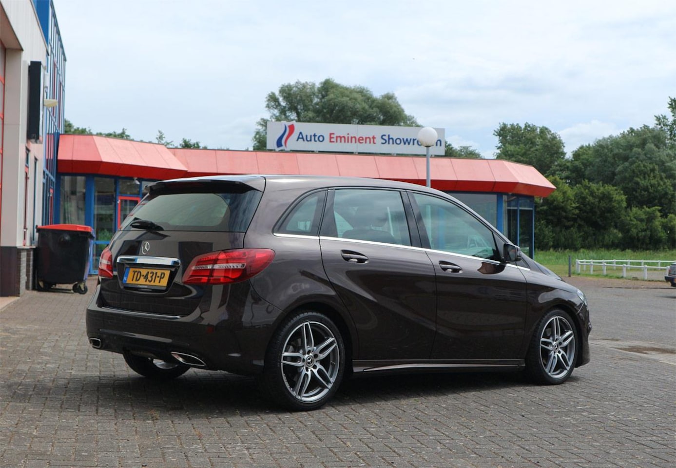 Mercedes-Benz B-klasse - 180 Business Solution AMG 180 Business Solution AMG nieuwstaat - AutoWereld.nl