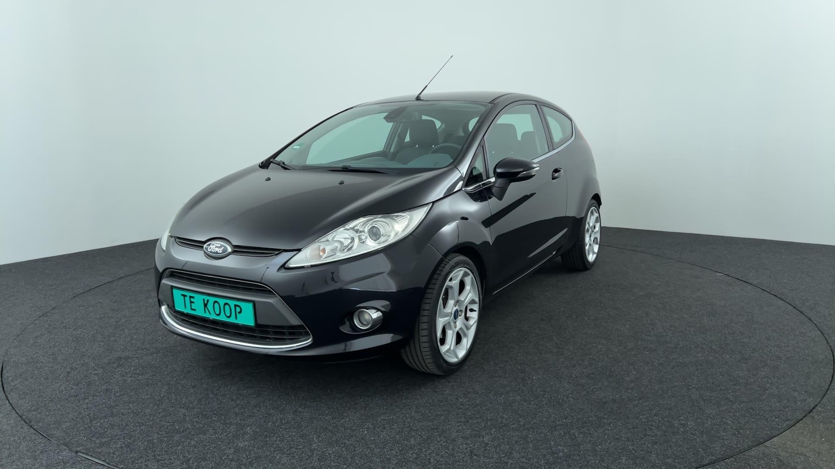 Ford Fiesta - 1.6 Titanium Nieuwe Distributieriem - AutoWereld.nl