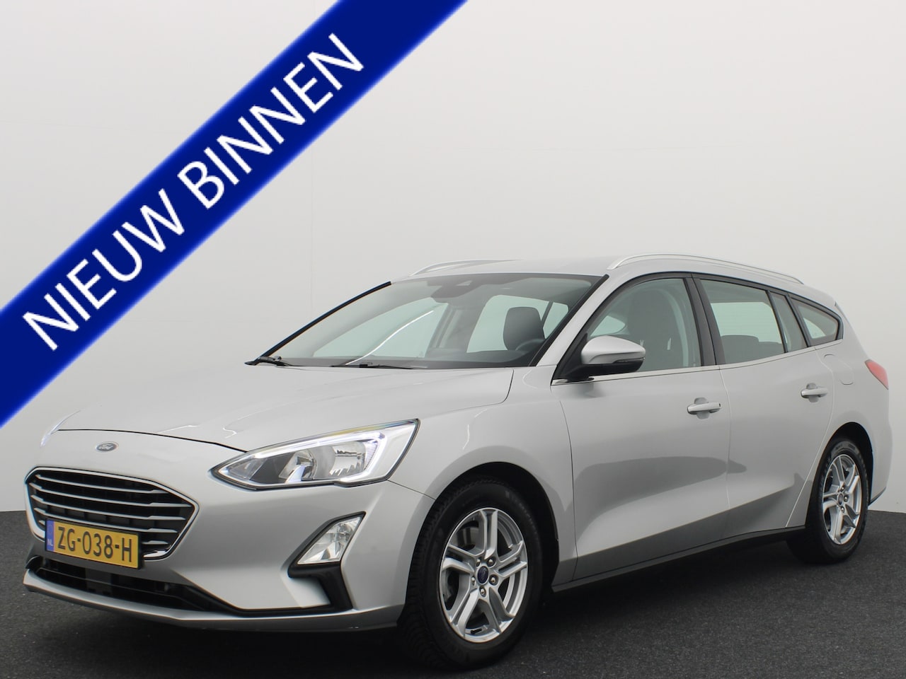 Ford Focus Wagon - 1.0 EcoBoost Trend Edition Business AIRCO / NAVI / PDC / BLUETOOTH / CRUISE / CARPLAY / NL - AutoWereld.nl