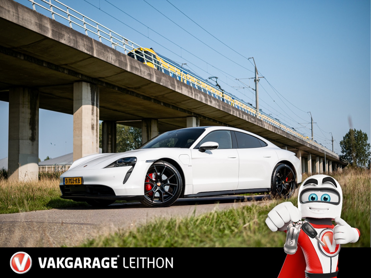 Porsche Taycan - 4S Performance 84 kWh - 1e eigenaar - 360 camera - Pano dak - AutoWereld.nl