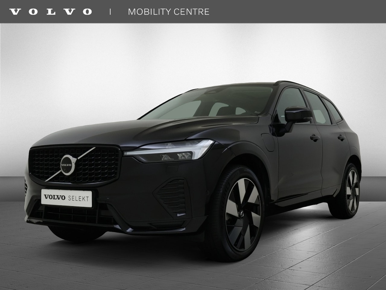 Volvo XC60 - 2.0 T6 AWD + Dark | Trekhaak | Schuif-/Kanteldak | 360 camera | - AutoWereld.nl