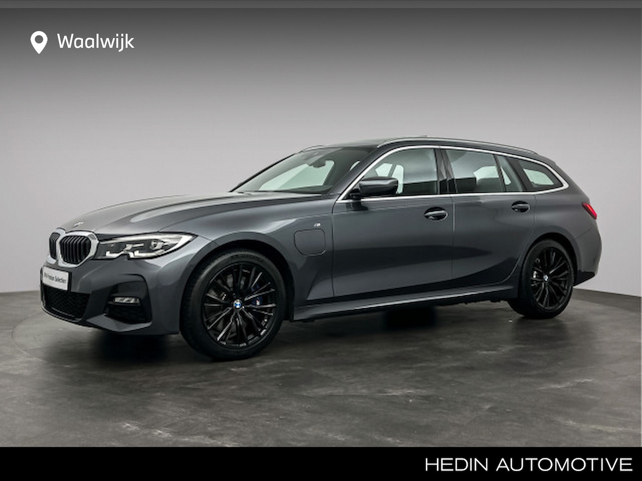 BMW 3-serie Touring - 330e High Executive | M-Sport | 18'' M-Lichtmetaalvelgen Dubbelspaak | BMW Live Cockpit Pr - AutoWereld.nl