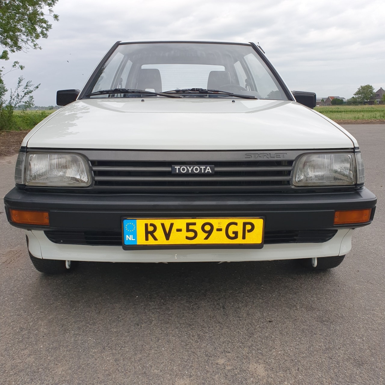 Toyota Starlet - 1.0 Special - AutoWereld.nl