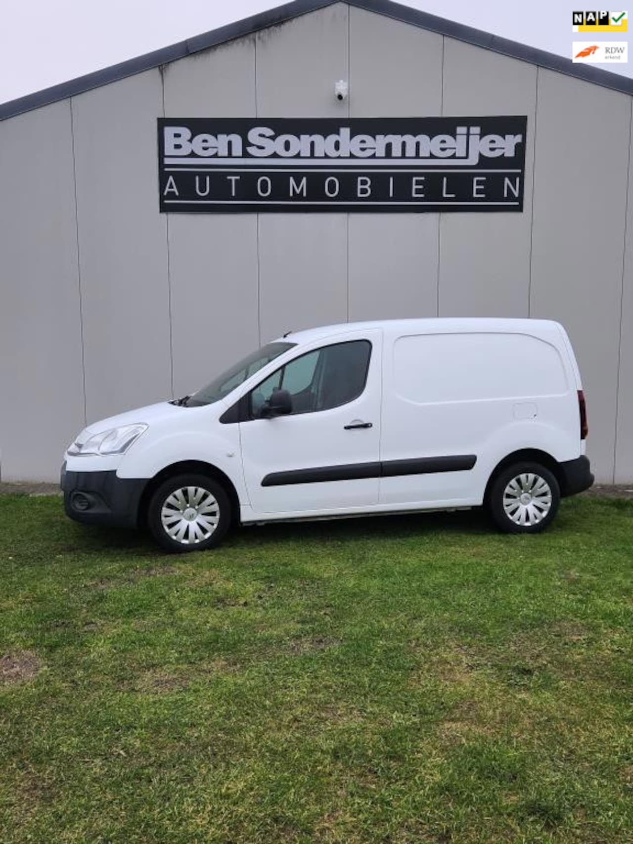 Citroën Berlingo - 1.6 HDI 500 Comfort Economy Marge auto distributie reeds vervangen - AutoWereld.nl