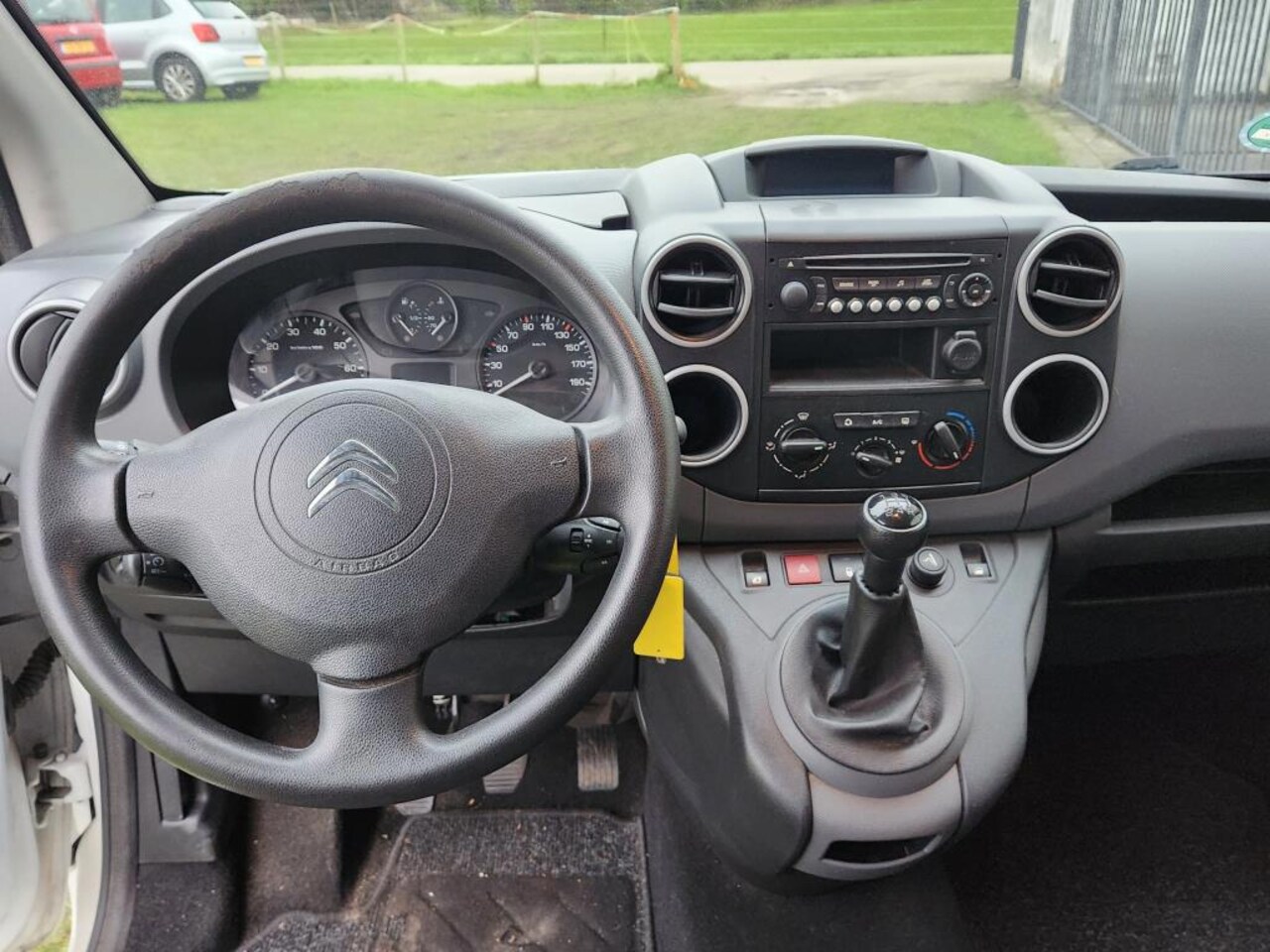 Citroën Berlingo - 1.6 HDI 500 Comfort Economy Marge auto distributie reeds vervangen - AutoWereld.nl