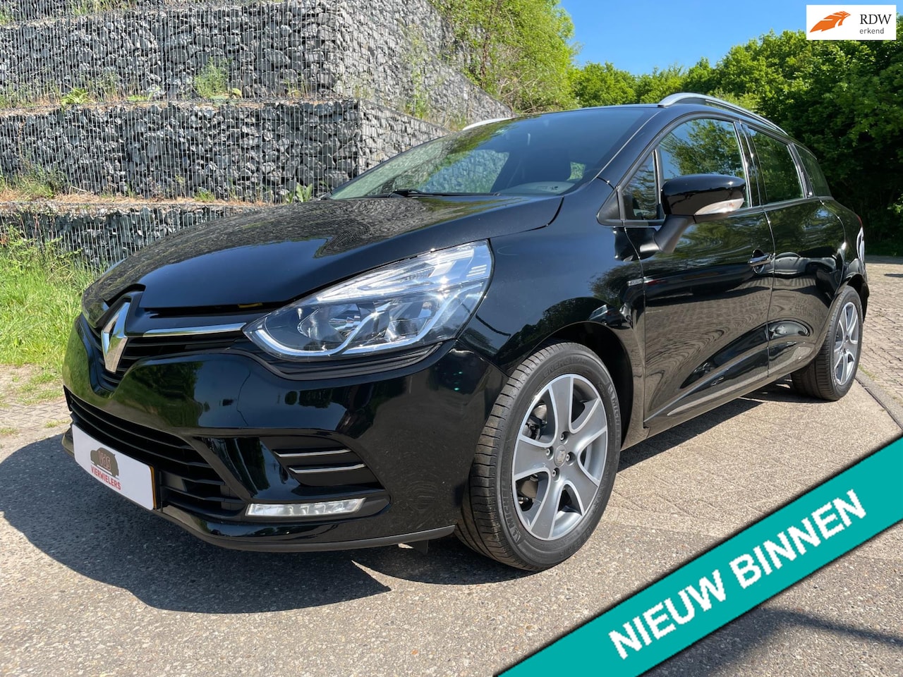 Renault Clio Estate - 0.9 TCe 90pk Limited CarPlay Airco Cruisecontrole - AutoWereld.nl