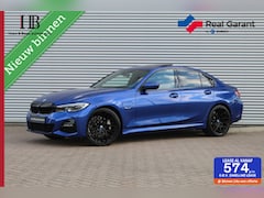 BMW 3-serie - 330e M-Sport/Schuifdak/Headup/Laser Led/Memory