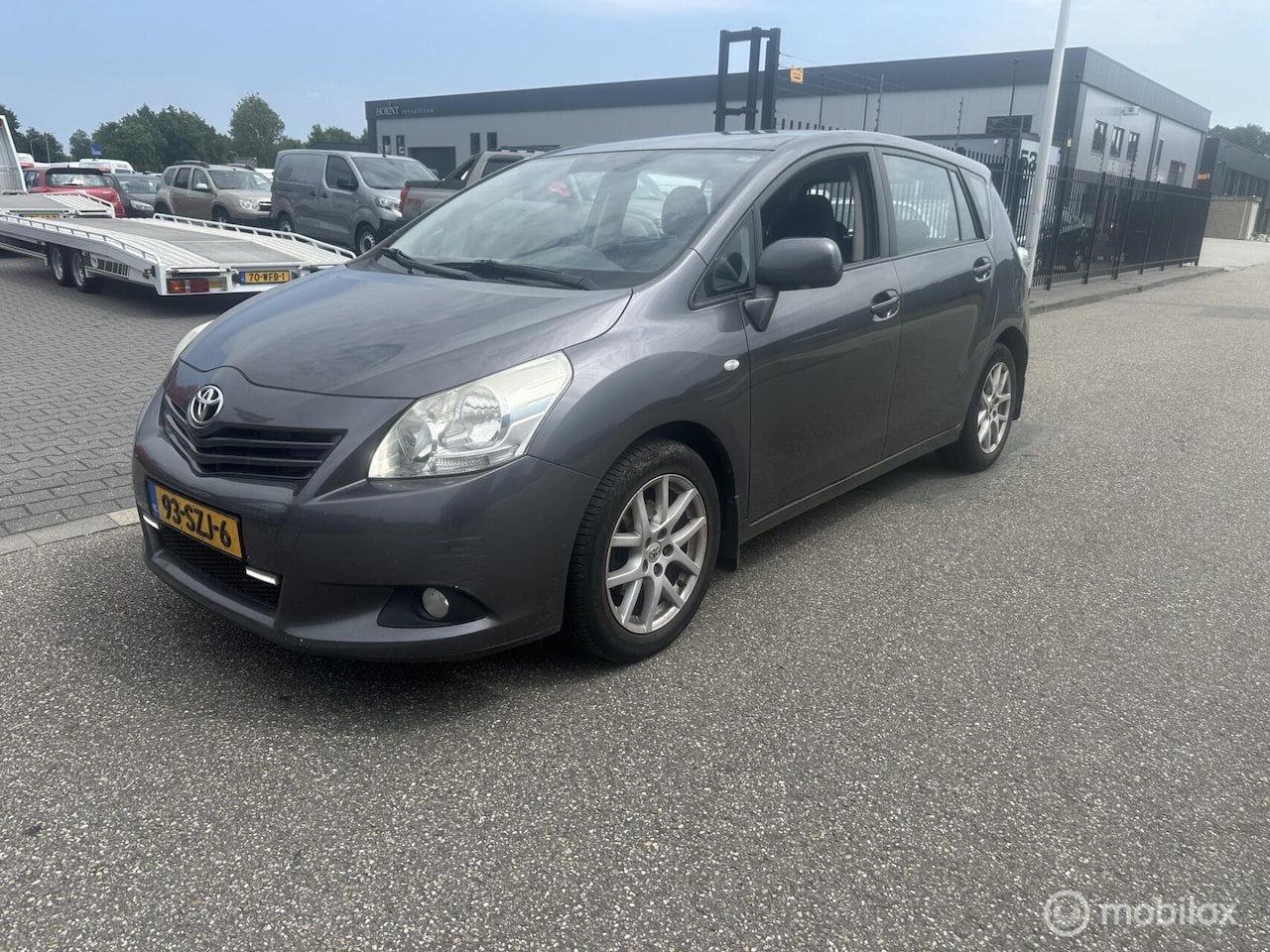 Toyota Verso - 1.8 VVT-i Business 7p. 1.8 VVT-i Business 7p. automaat - AutoWereld.nl