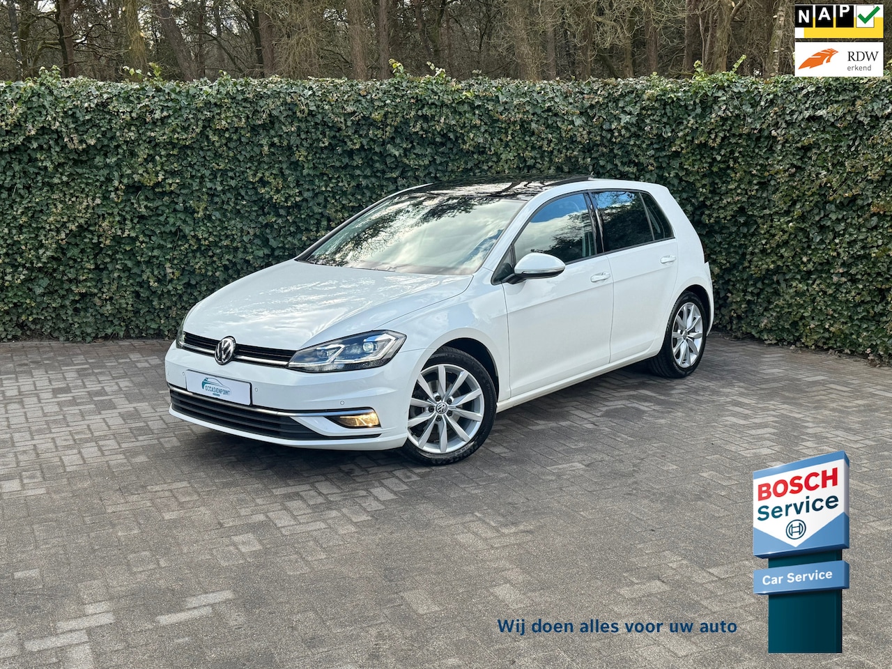 Volkswagen Golf - 1.5 TSI Highline PANO/NAVI/CAMERA/LED/SPORTSTOELEN/CLIMATE/PARELMOER ! - AutoWereld.nl