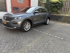 Volkswagen T-Roc - 1.5 TSI Sport