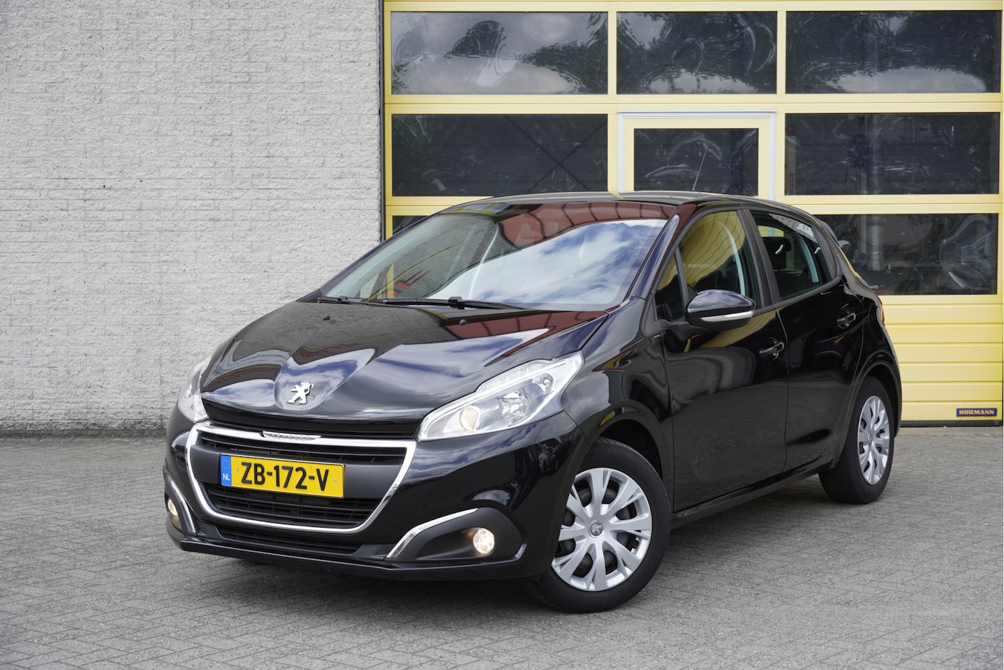 Peugeot 208 - 1.2 PureTech 5drs Active BJ2019 Led | Pdc | Navi | Airco | Cruise control | Getint glas - AutoWereld.nl
