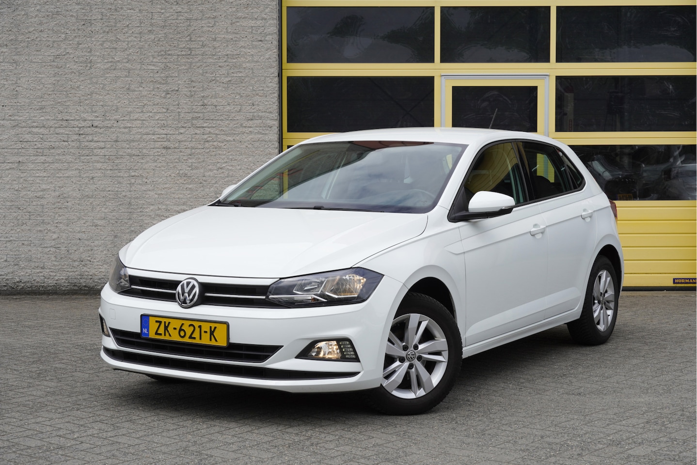 Volkswagen Polo - 1.0 TSI 5drs Comfortline BJ2019 Lmv 15" | Led | Navi | App-Connect | Airco | Cruise contro - AutoWereld.nl
