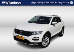 Volkswagen T-Roc - 1.5 TSI 150pk DSG Style Business / Virtual Cockpit / Navigatie / Parkeersensoren / Climate