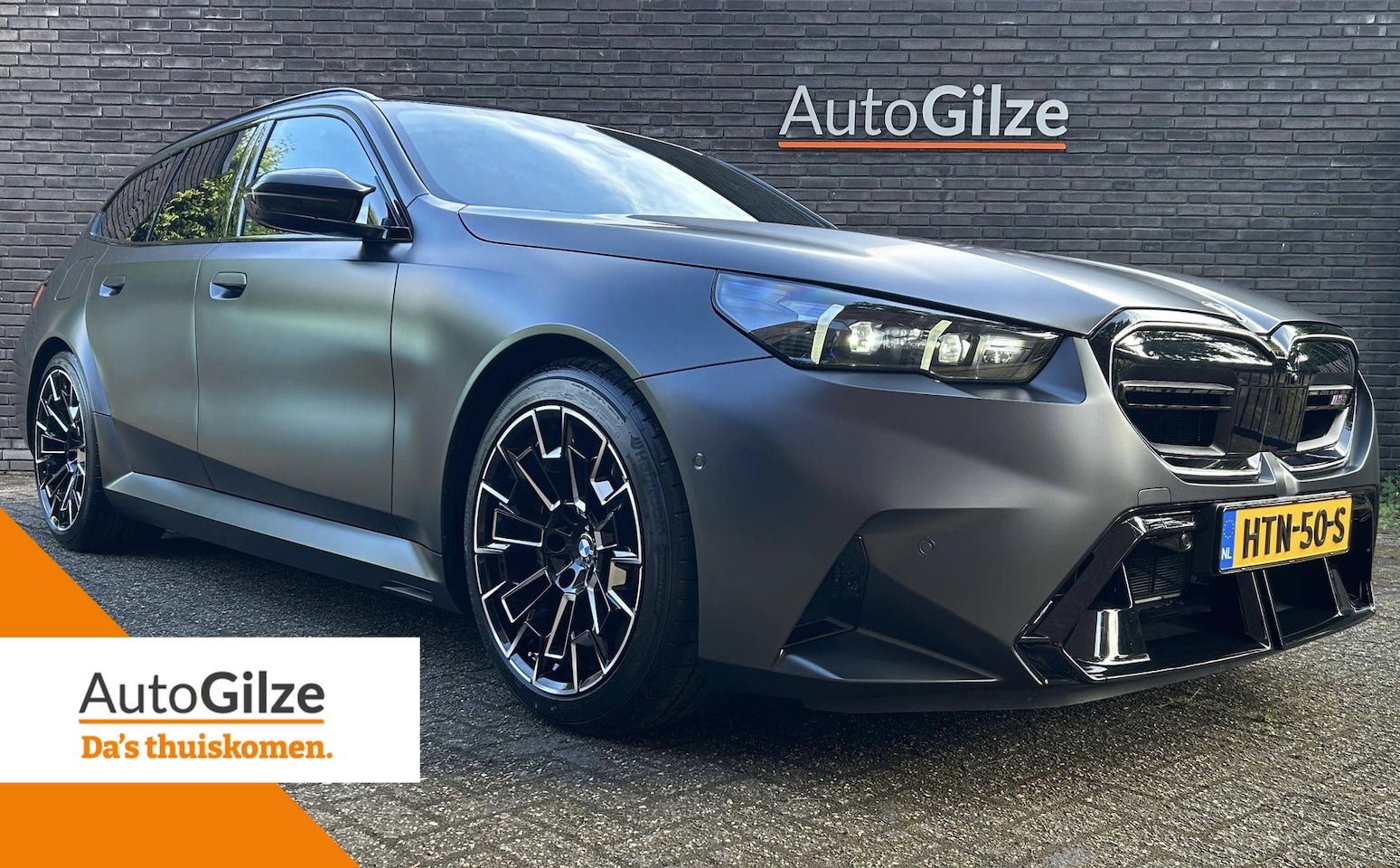 BMW 5-serie Touring - M5 l Hemelbekleding Alcantara l BMW Individual Kleur l Elektrische Trekhaak l Direct Lever - AutoWereld.nl