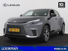 Lexus LBX - 1.5 Hybrid Relax | Leer | El. stoelverstelling met memory | Stoel- en verwarming | Ambient