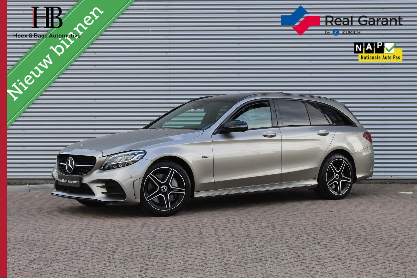 Mercedes-Benz C-klasse Estate - 300 e AMG/Pano/Stoelverw/Camera - AutoWereld.nl