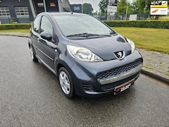 Peugeot 107 - 1.0-12V XS 5deurs airco