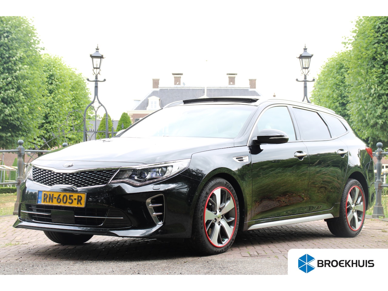 Kia Optima Sportswagon - 1.7 CRDi GT-LINE AUTOMAAT | NL-AUTO! | FULL OPTION! | PANODAK | 360 CAMERA | AFN. TREKHAAK - AutoWereld.nl